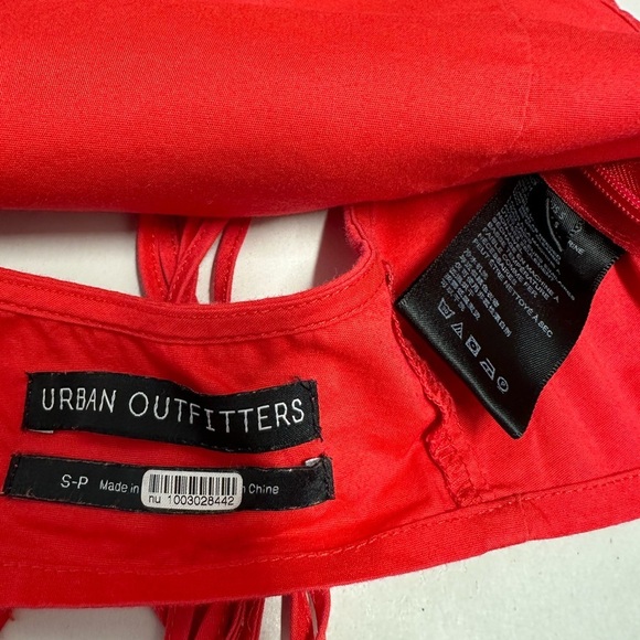 Urban Outfitters Red Strappy-Back Puff Sleeve
Blouse Sz S - Picture 13 of 15